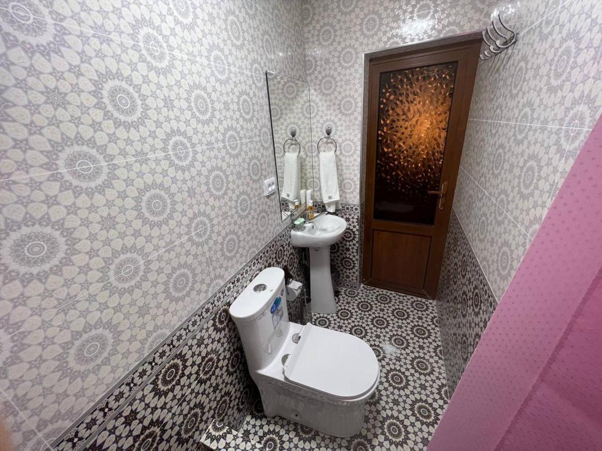 Family Guest House Seven Samarkand Exteriör bild