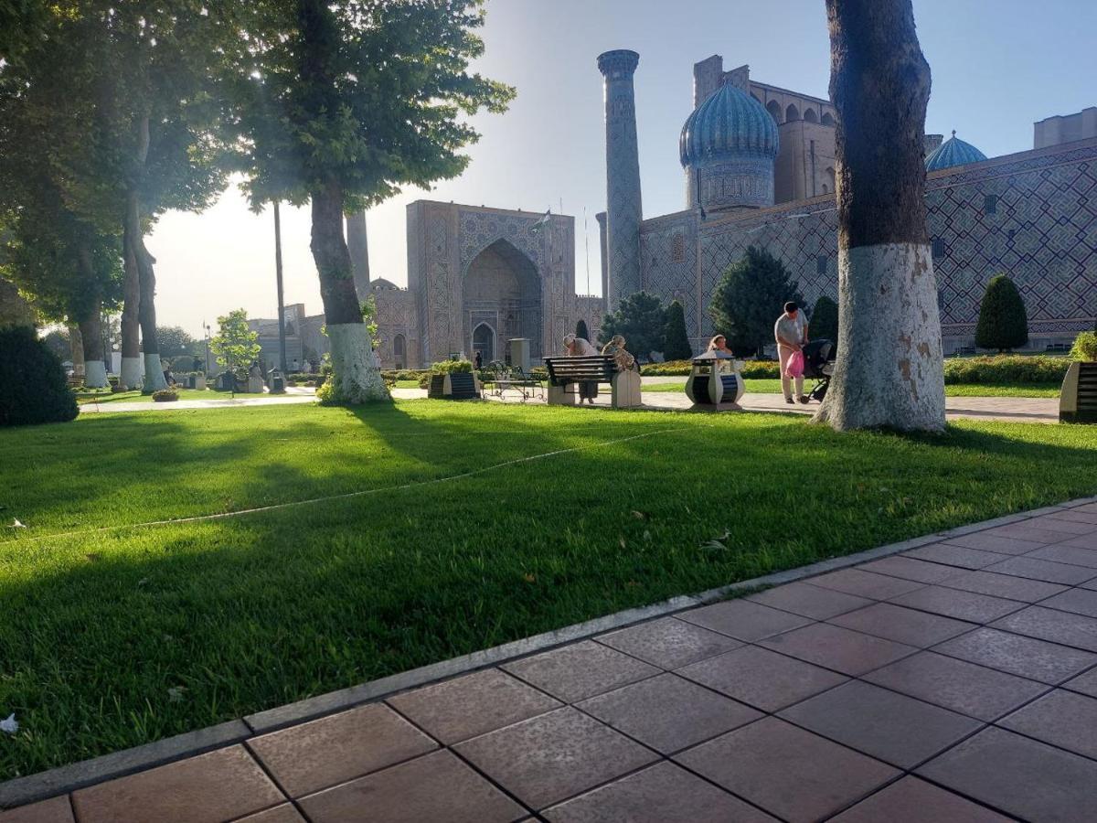 Family Guest House Seven Samarkand Exteriör bild